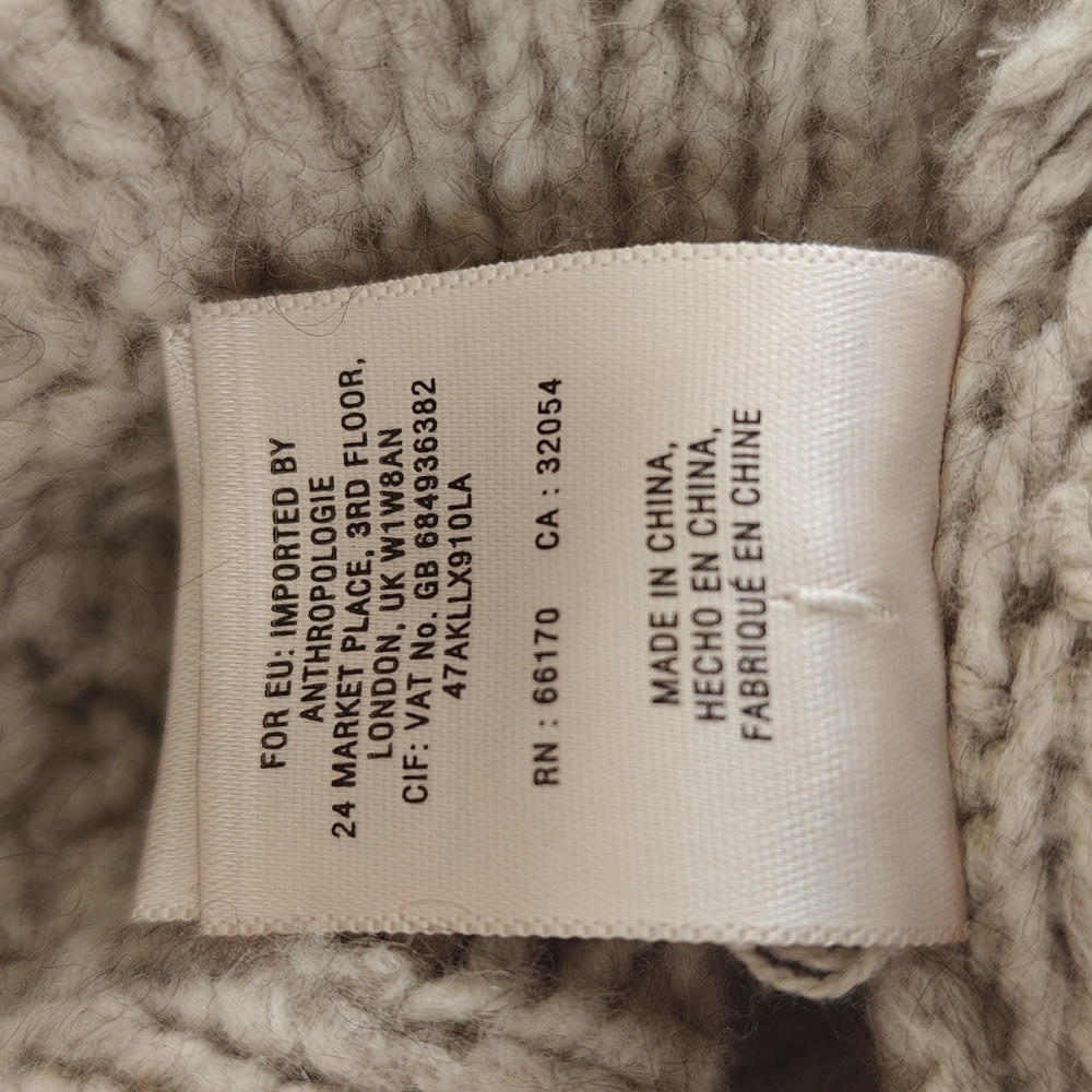 Sleeping On Snow Cardigan Sweater - Picture 6 of 8